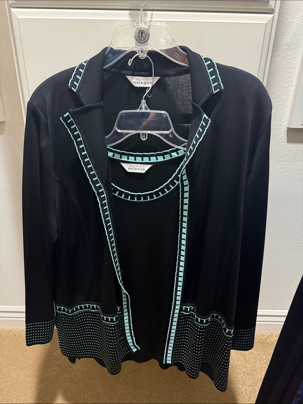 Misook 2 pc Knit Cardigan Tank Set Black Aqua Teal with Geometric Trim Size XL